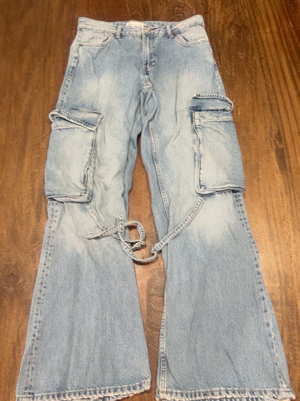 Zara Light Wash Wide Leg Cargo Jeans Size 4
